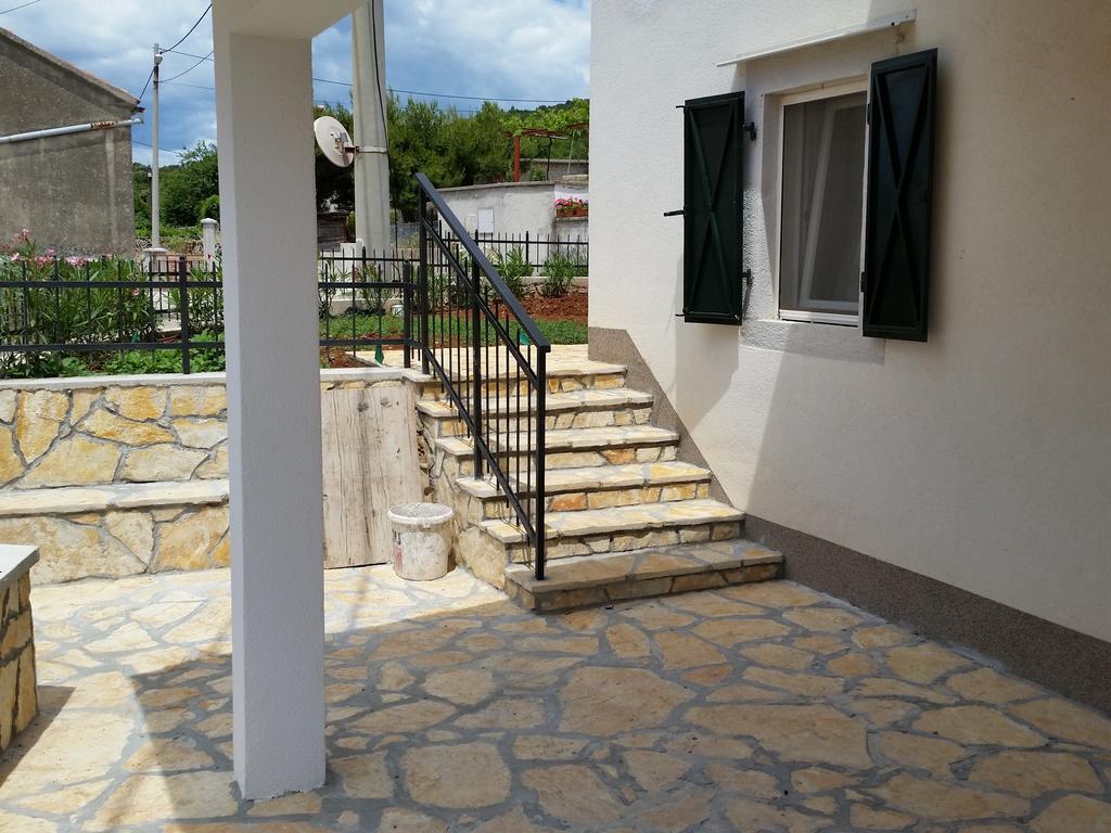 Holiday Home Casa Matilde Koromačno Quarto foto